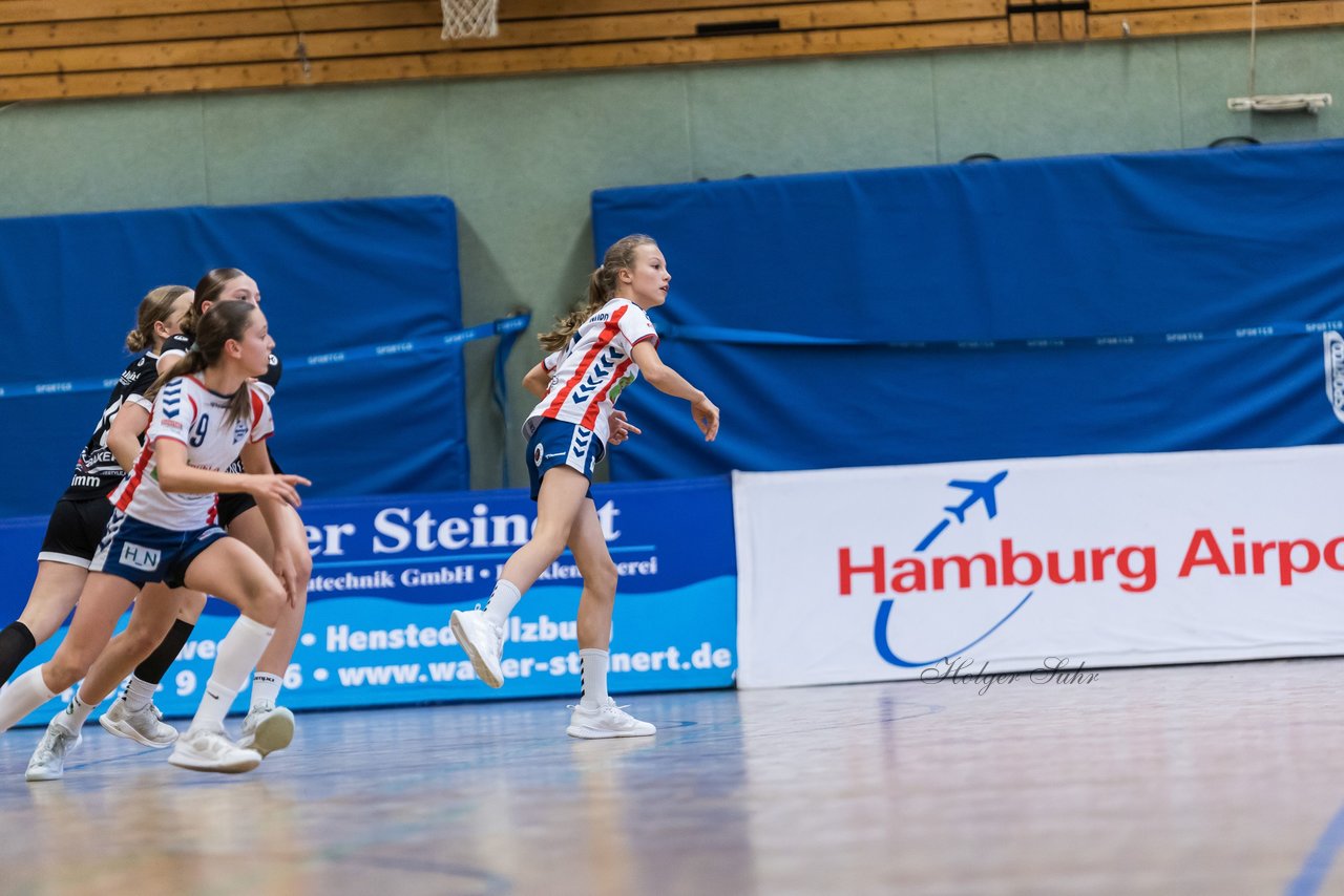 Bild 140 - wCJ SV Henstedt Ulzburg - SG HH-Nord : Ergebnis: 24:24